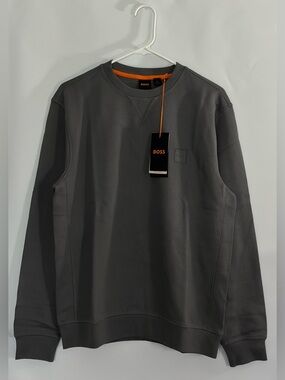 NWT BOSS Hugo Boss Men’s Gray Crewneck Sweatshirt Size Medium